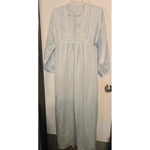 Vanity Fair Nightgown Vintage Women's One Size Blue Long Sleeve Lace USA